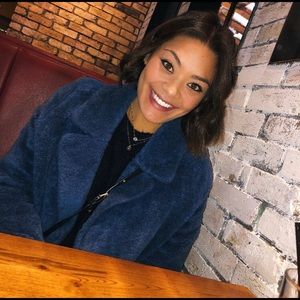 Meet your Posher, Mallory